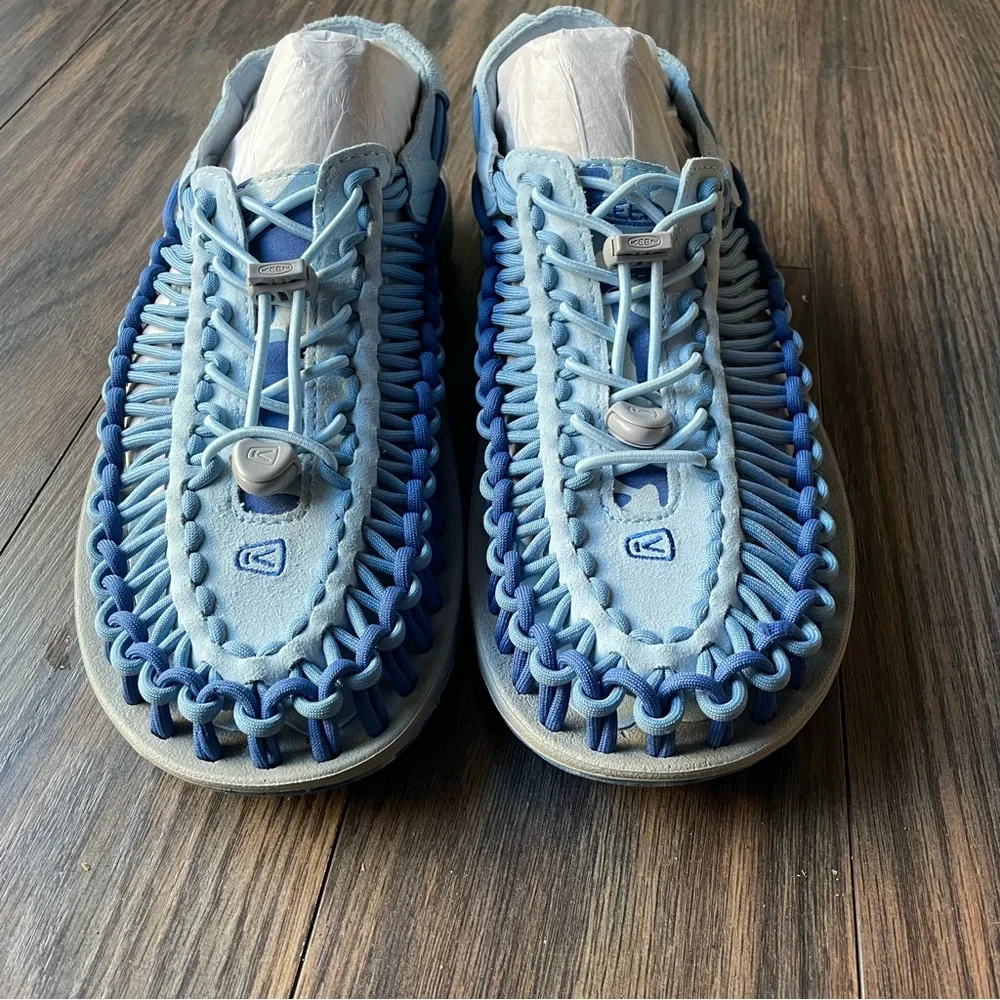 Keen Blue Sandals with Woven Design and Open Back - Picture 2 of 11